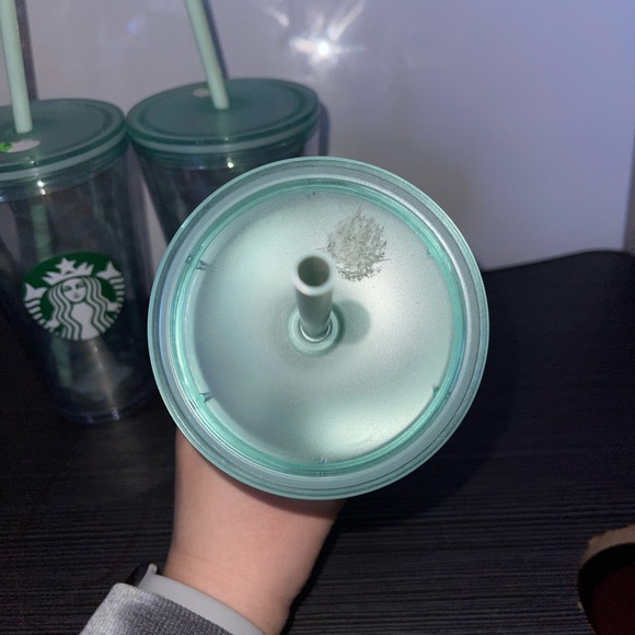 New!!! Starbucks Iridescent mermaid scale clear acrylic tumblers, 3 cups - Picture 13 of 16